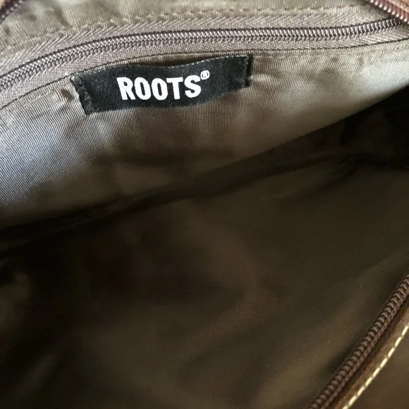 BNWT Roots handbag - Picture 5 of 8